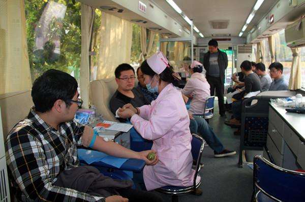 競爭惡劣，獻血車價格也不能成為搶奪市場的主要因素